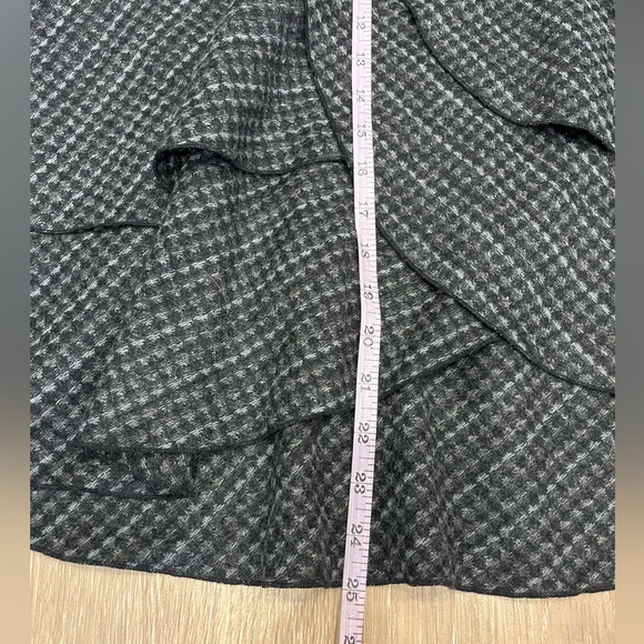 Grey and White Patterned High Low Skirt - Picture 7 of 10